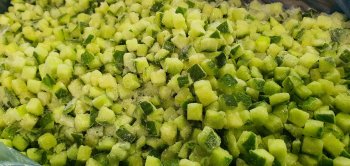 Огурцы кубик замороженные Россия