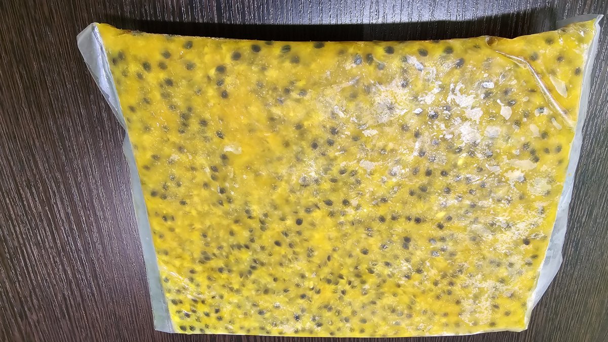 Пюре маракуйи с косточкой